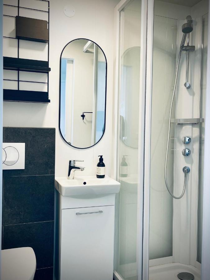 Day Dream Central Akureyri Two Bedroom Apartment Buitenkant foto